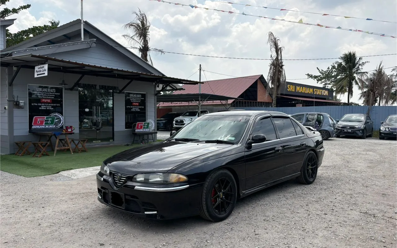 Proton Perdana 2.0 SE (A) (1995)