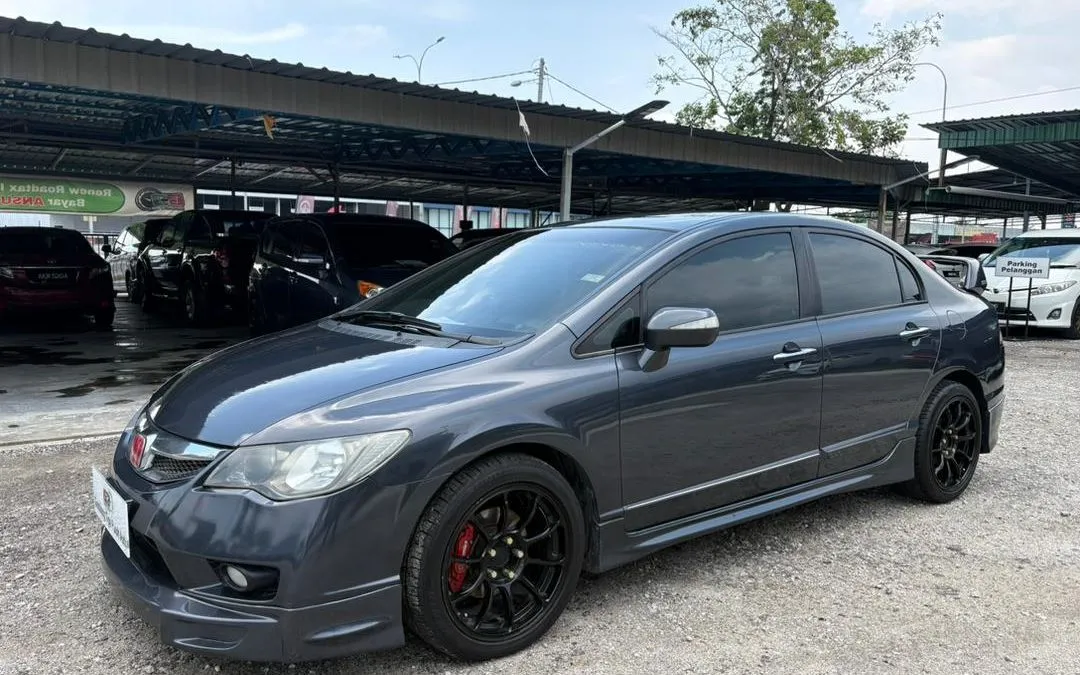 Honda Civic FD 2.0 I-VTEC (2011)